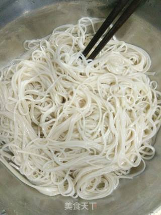 煎油面饼的做法步骤：4