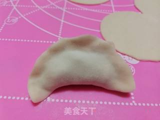 平菇韭菜粉丝鸡蛋饺的做法步骤：24