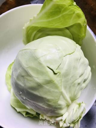 手撕包菜的做法步骤：1