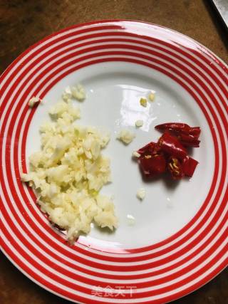 手撕包菜的做法步骤：3