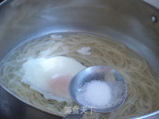 倒炝锅面汤的做法步骤：4