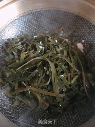肉片炒海带的做法步骤：7