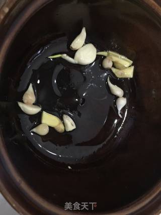 冬菇焖鸡肾的做法步骤：4