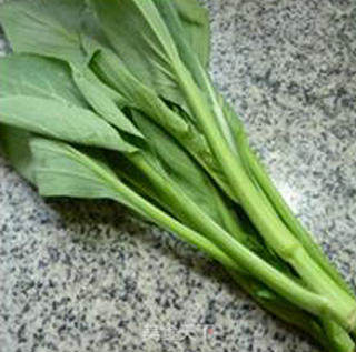 油菜蕻鹅肝炒花菜的做法步骤：1