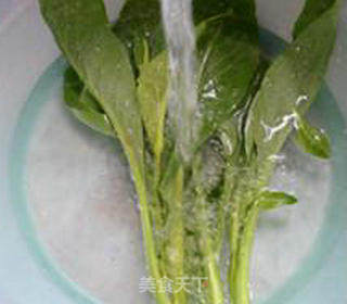 油菜蕻鹅肝炒花菜的做法步骤：5