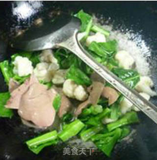 油菜蕻鹅肝炒花菜的做法步骤：10