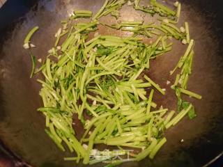蒜蓉茼蒿的做法步骤：3