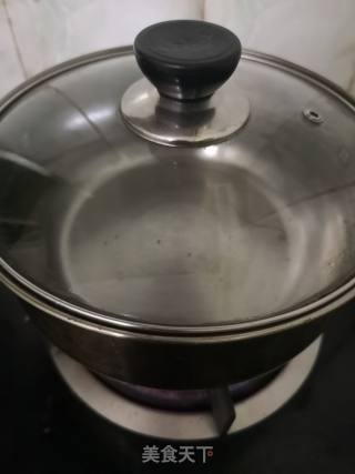鸡蛋生菜汤面的做法步骤：2