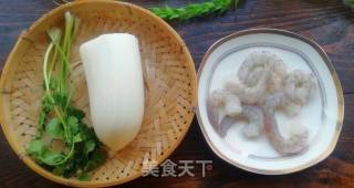 #润燥好汤水#虾仁萝卜丝汤的做法步骤：1