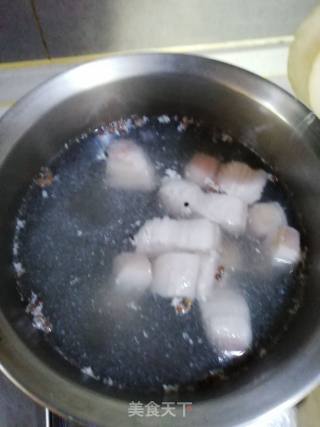 红烧肉的做法步骤：4