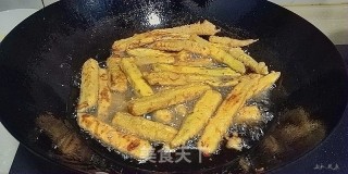 芽菜茄条的做法步骤：6