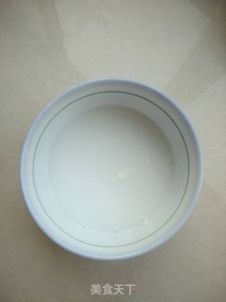 西红柿金针菇蛋花汤的做法步骤：6