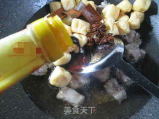 小油豆腐烧排骨的做法步骤：6