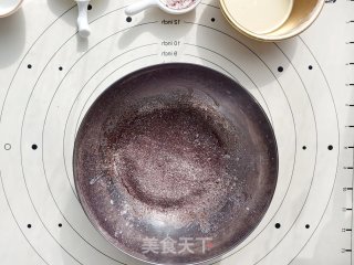 巧克力香蕉慕斯的做法步骤：2