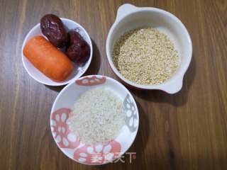 胡萝卜红枣燕麦粥的做法步骤：1
