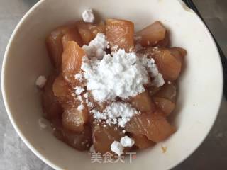 小炒鸡胸的做法步骤：1