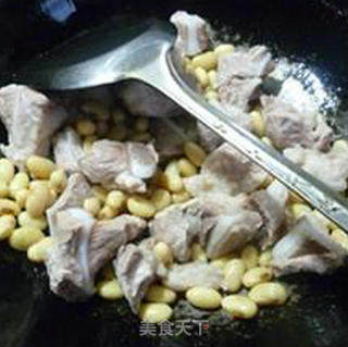 黄豆煮软骨的做法步骤：13