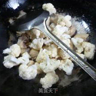 咖喱花菜鸡翅的做法步骤：9