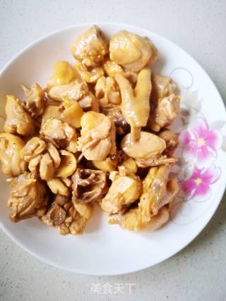 三黄鸡焖胡萝卜的做法步骤：4