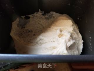 酸奶老面包的做法步骤：2