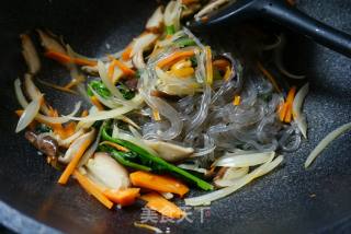 韩式炒杂菜的做法步骤：7