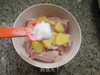 蒜蓉排骨的做法步骤：4