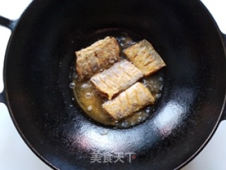 干煎带鱼的做法步骤：7