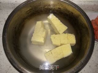 白菜烧冻豆腐的做法步骤：2