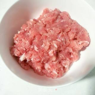 肉丸梨汤的做法步骤：2