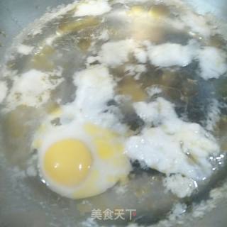 黄花菜鸡蛋面的做法步骤：7