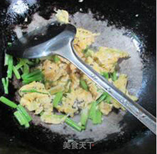 香芹炒芝麻鸡蛋的做法步骤：11