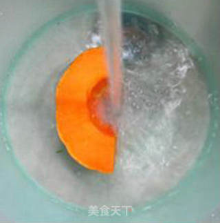 南瓜炒江白虾的做法步骤：4