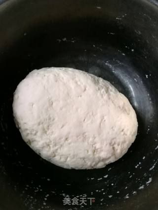 韭菜盒子的做法步骤：2