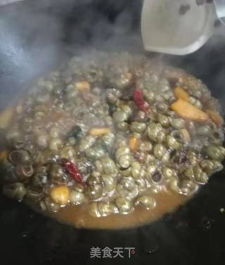 辣炒螺丝的做法步骤：5