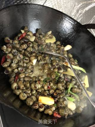 辣炒螺丝的做法步骤：7
