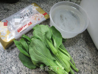 虾味球菜芯宽粉的做法步骤：1