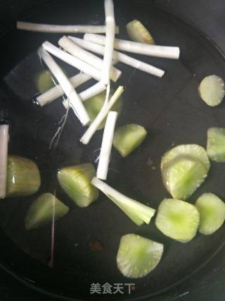 豆泥肉丸汤的做法步骤：6