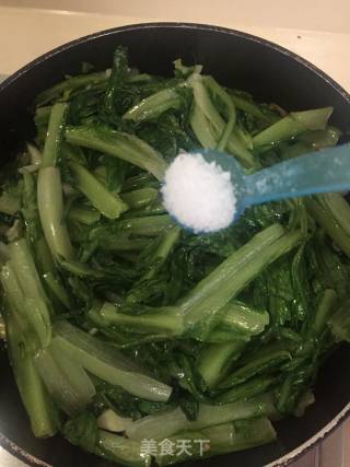 清炒甜麦菜的做法步骤：7
