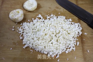 香芹荸荠猪肉饺子的做法步骤：5