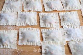 馄饨皮煎饼的做法步骤：5