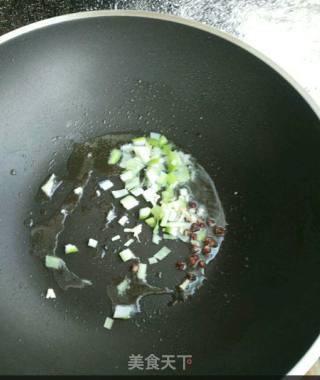五花肉炒海带的做法步骤：5