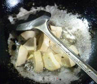 牛肉酱芹菜炒素鸡的做法步骤：7