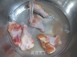 蒜蓉鸡翅根的做法步骤：2