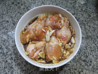 蒜蓉鸡翅根的做法步骤：9