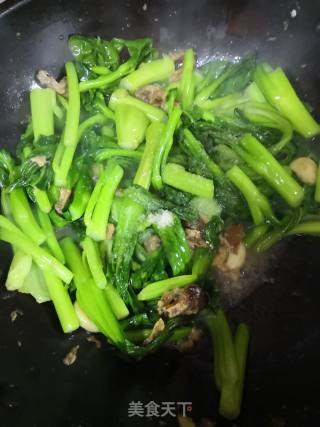 油堆炒菜心的做法步骤：4