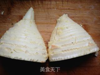 冬笋炒平菇的做法步骤：1
