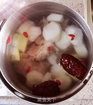 马蹄筒骨汤的做法步骤：3