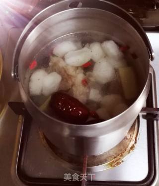 马蹄筒骨汤的做法步骤：4
