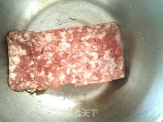 猪肉杏鲍菇胡萝卜包子的做法步骤：3