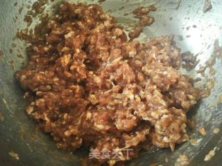 猪肉杏鲍菇胡萝卜包子的做法步骤：4